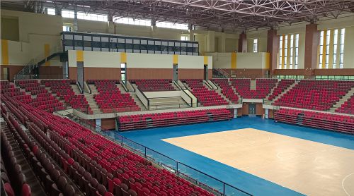 專業(yè)看臺座椅如何制造？四大核心步驟揭秘